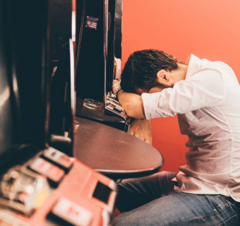 Игромания в Стрельне